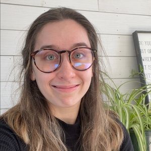 Meet your Posher, Megan